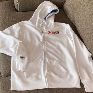 Gently Loved Womens White Zip-Up 2021 Disneyland Resort Mickey Hoodie